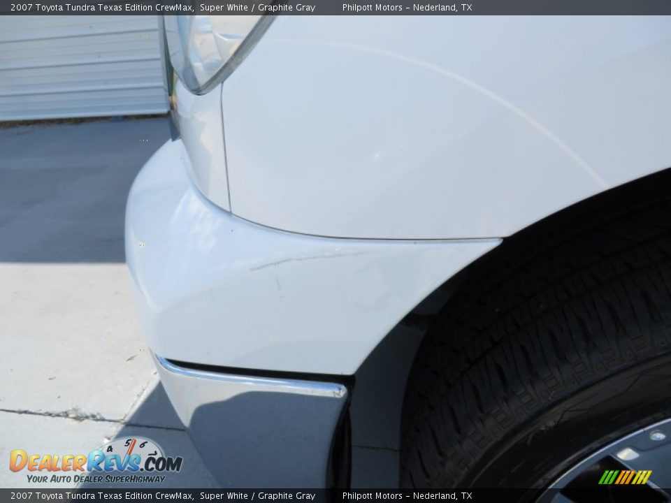 2007 Toyota Tundra Texas Edition CrewMax Super White / Graphite Gray Photo #11