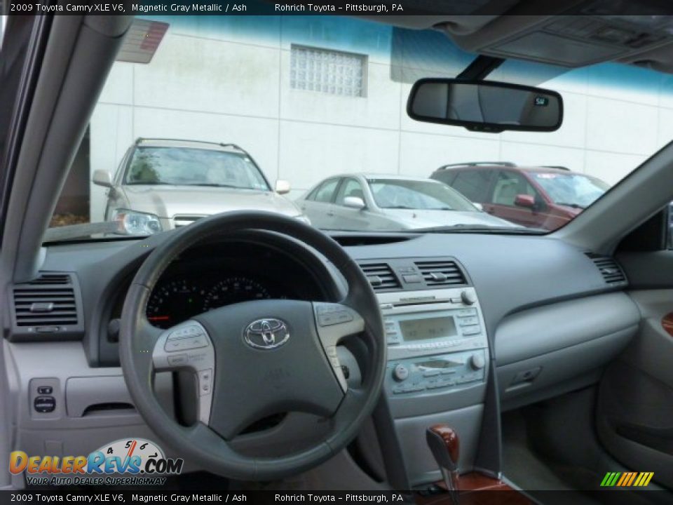 2009 Toyota Camry XLE V6 Magnetic Gray Metallic / Ash Photo #6