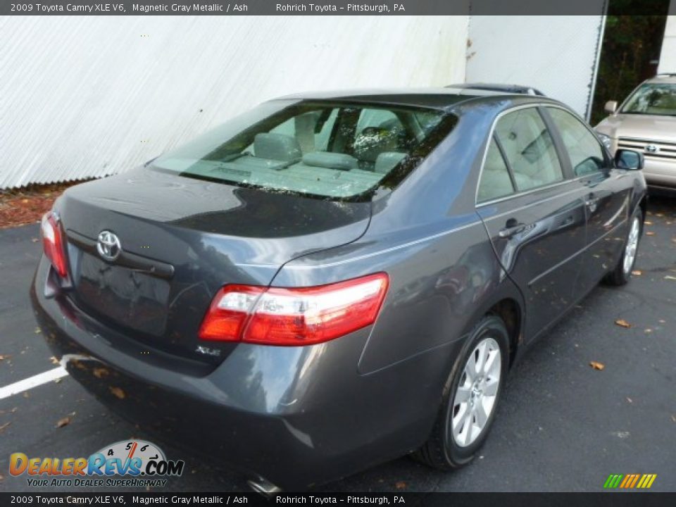 2009 Toyota Camry XLE V6 Magnetic Gray Metallic / Ash Photo #11