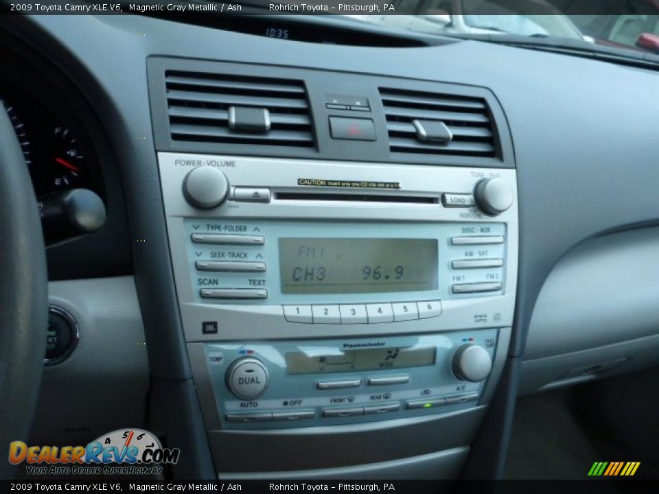 2009 Toyota Camry XLE V6 Magnetic Gray Metallic / Ash Photo #19