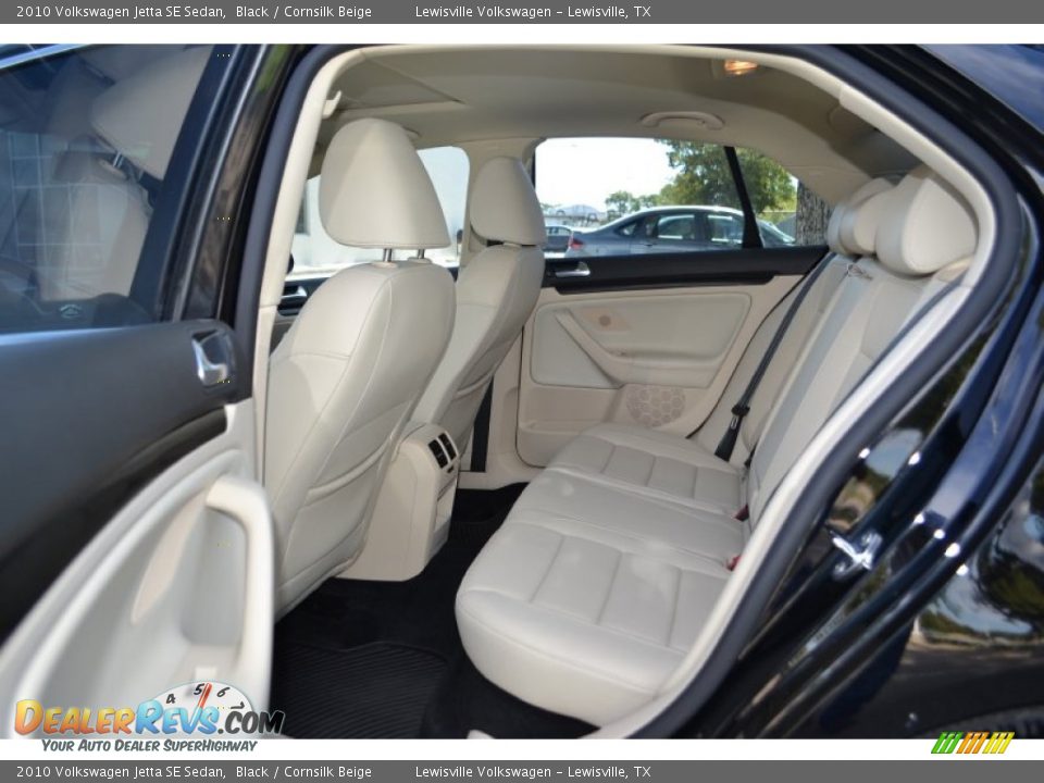 2010 Volkswagen Jetta SE Sedan Black / Cornsilk Beige Photo #12
