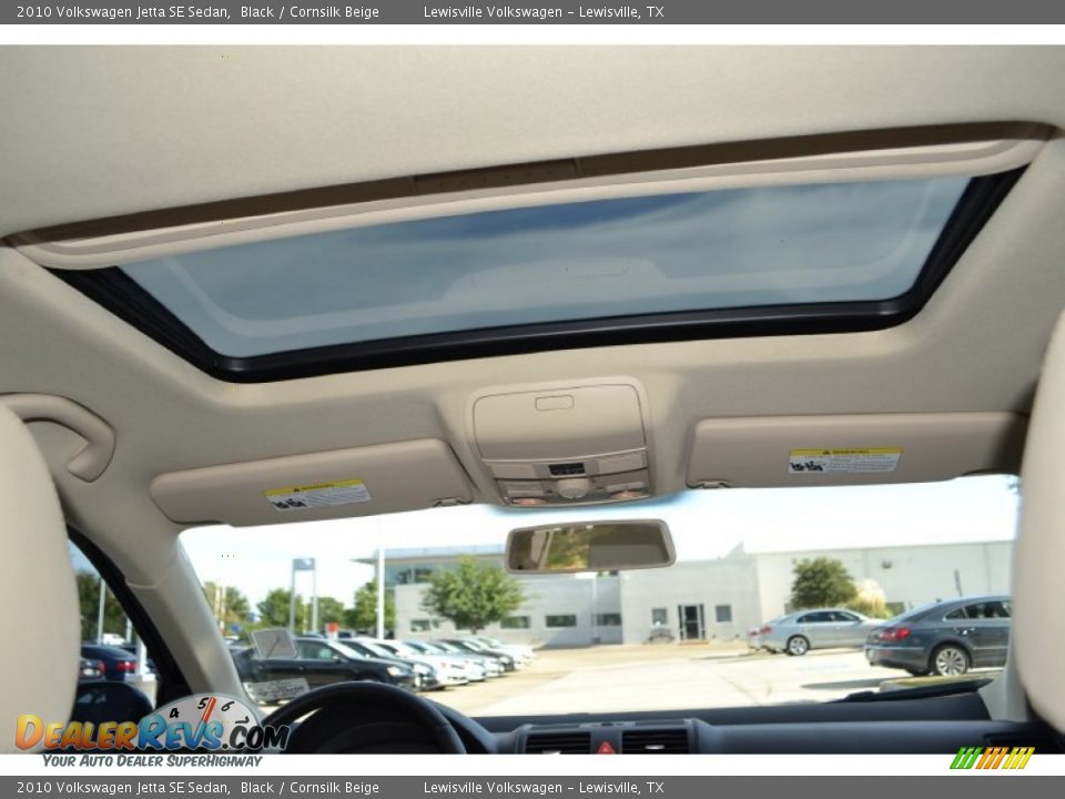 2010 Volkswagen Jetta SE Sedan Black / Cornsilk Beige Photo #18