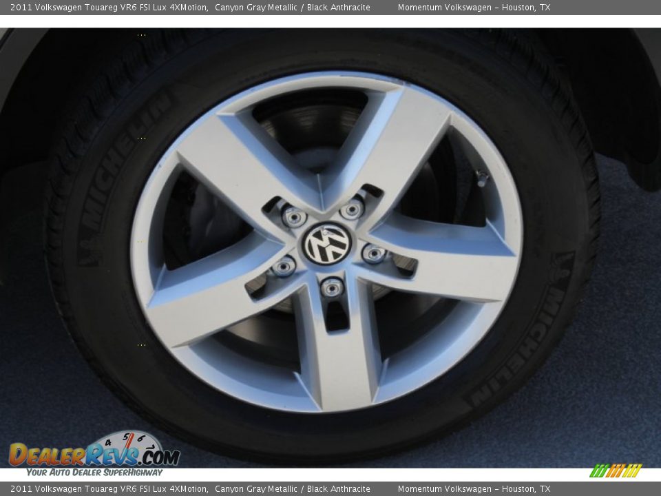 2011 Volkswagen Touareg VR6 FSI Lux 4XMotion Canyon Gray Metallic / Black Anthracite Photo #6
