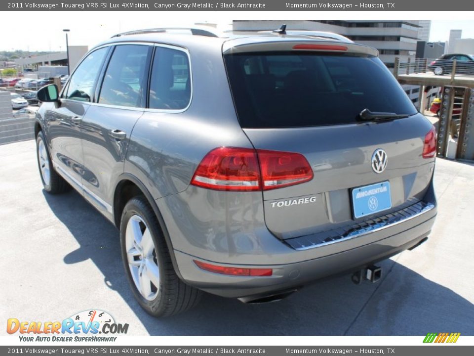 2011 Volkswagen Touareg VR6 FSI Lux 4XMotion Canyon Gray Metallic / Black Anthracite Photo #7