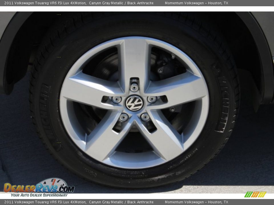 2011 Volkswagen Touareg VR6 FSI Lux 4XMotion Canyon Gray Metallic / Black Anthracite Photo #10