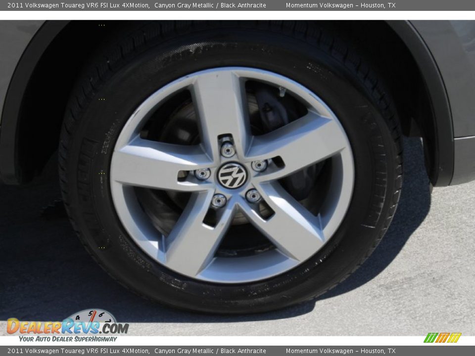 2011 Volkswagen Touareg VR6 FSI Lux 4XMotion Canyon Gray Metallic / Black Anthracite Photo #12