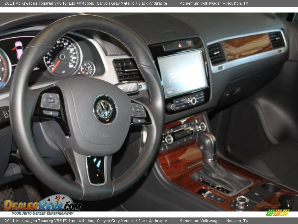 2011 Volkswagen Touareg VR6 FSI Lux 4XMotion Canyon Gray Metallic / Black Anthracite Photo #15
