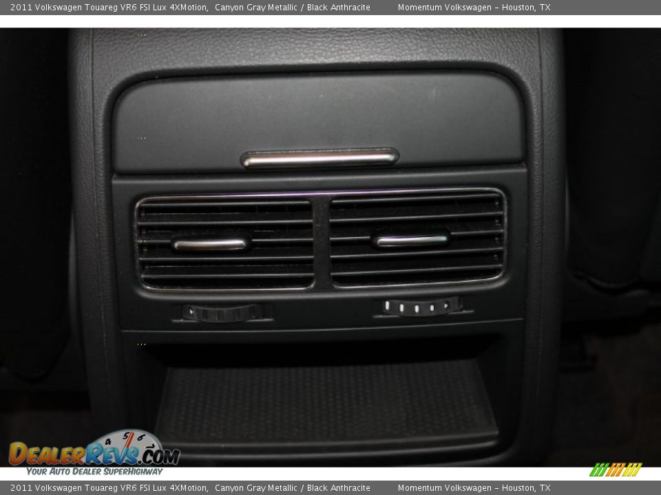 2011 Volkswagen Touareg VR6 FSI Lux 4XMotion Canyon Gray Metallic / Black Anthracite Photo #34