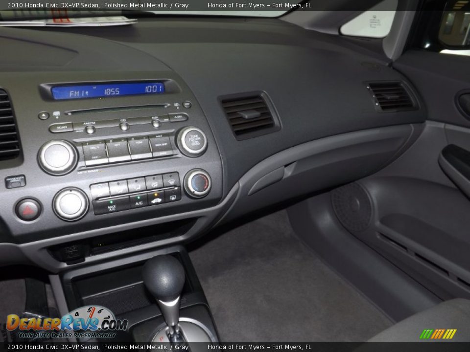 2010 Honda Civic DX-VP Sedan Polished Metal Metallic / Gray Photo #16