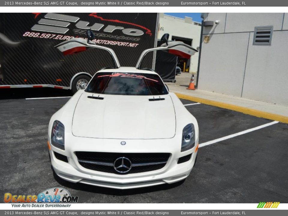 2013 Mercedes-Benz SLS AMG GT Coupe designo Mystic White II / Classic Red/Black designo Photo #9