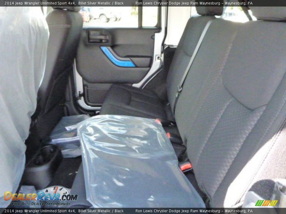 2014 Jeep Wrangler Unlimited Sport 4x4 Billet Silver Metallic / Black Photo #13