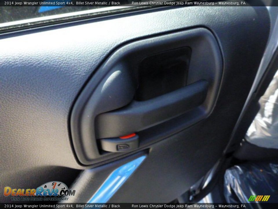 2014 Jeep Wrangler Unlimited Sport 4x4 Billet Silver Metallic / Black Photo #15