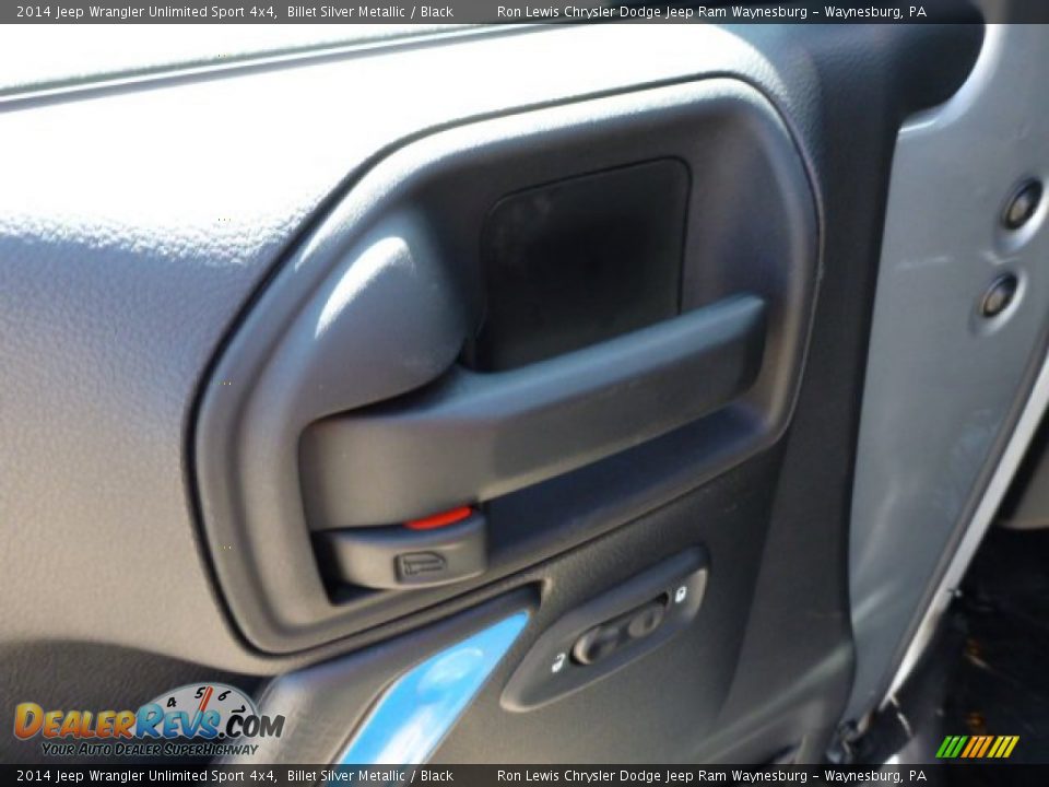 2014 Jeep Wrangler Unlimited Sport 4x4 Billet Silver Metallic / Black Photo #16