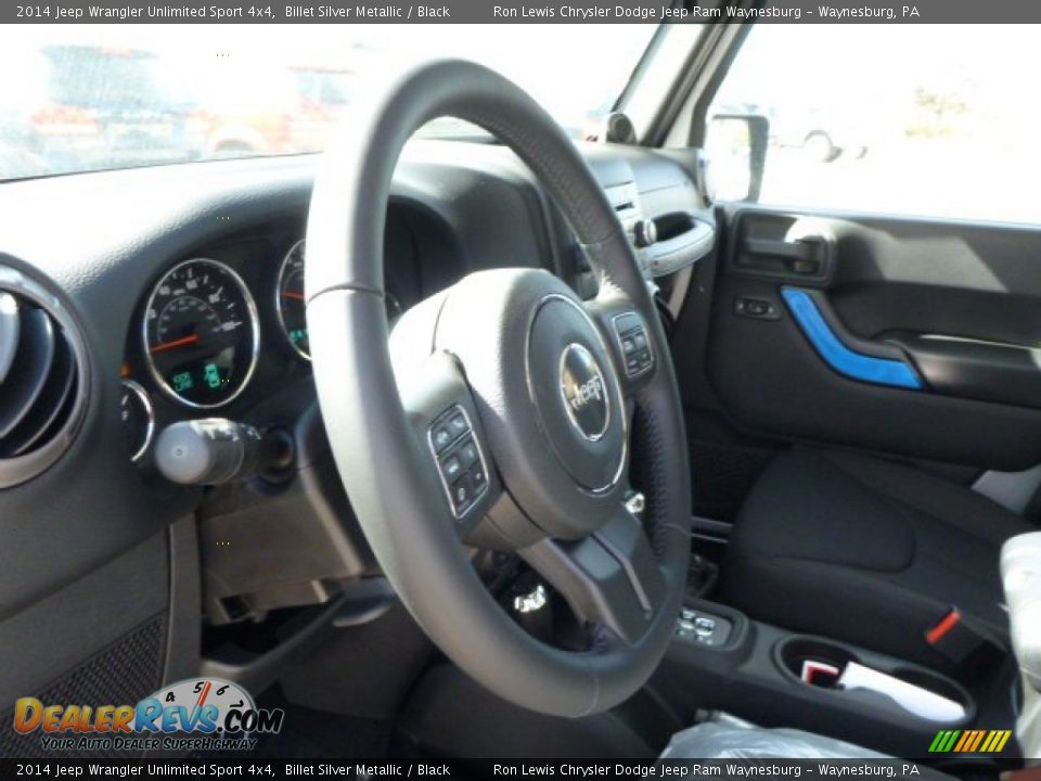 2014 Jeep Wrangler Unlimited Sport 4x4 Billet Silver Metallic / Black Photo #17
