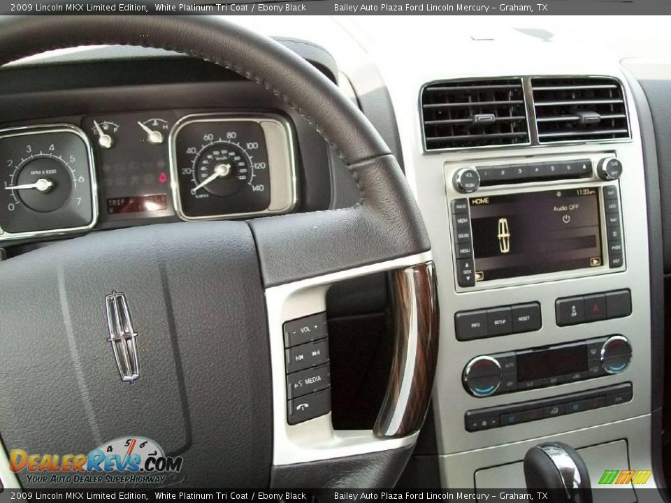2009 Lincoln MKX Limited Edition White Platinum Tri Coat / Ebony Black Photo #3