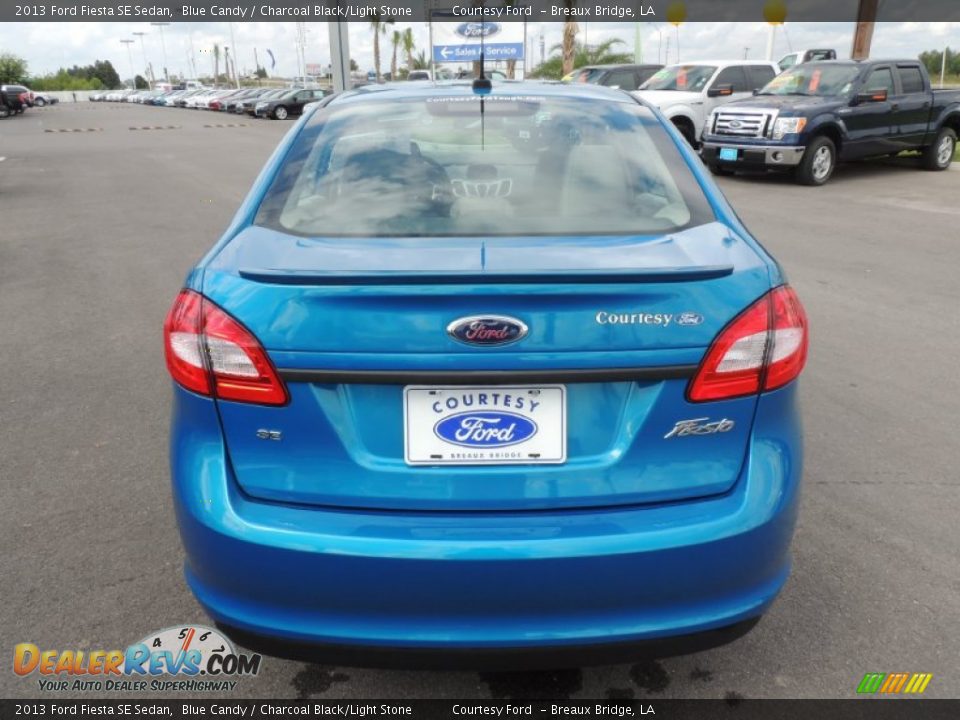 2013 Ford Fiesta SE Sedan Blue Candy / Charcoal Black/Light Stone Photo #3