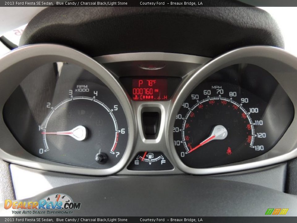 2013 Ford Fiesta SE Sedan Blue Candy / Charcoal Black/Light Stone Photo #16