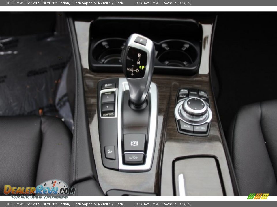 2013 BMW 5 Series 528i xDrive Sedan Black Sapphire Metallic / Black Photo #15