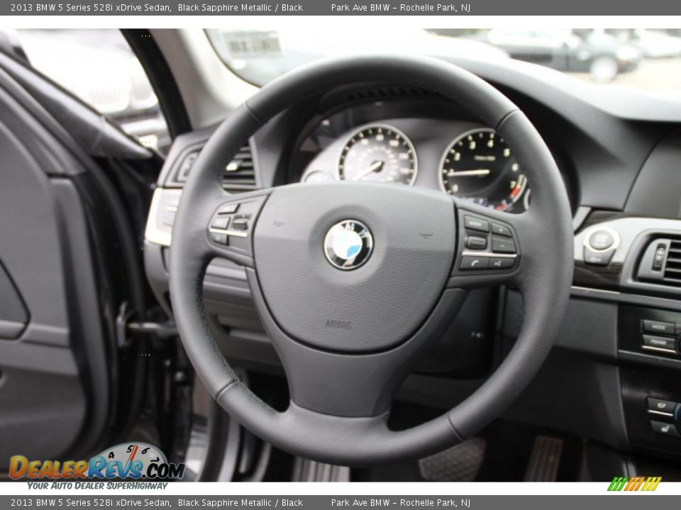 2013 BMW 5 Series 528i xDrive Sedan Black Sapphire Metallic / Black Photo #16