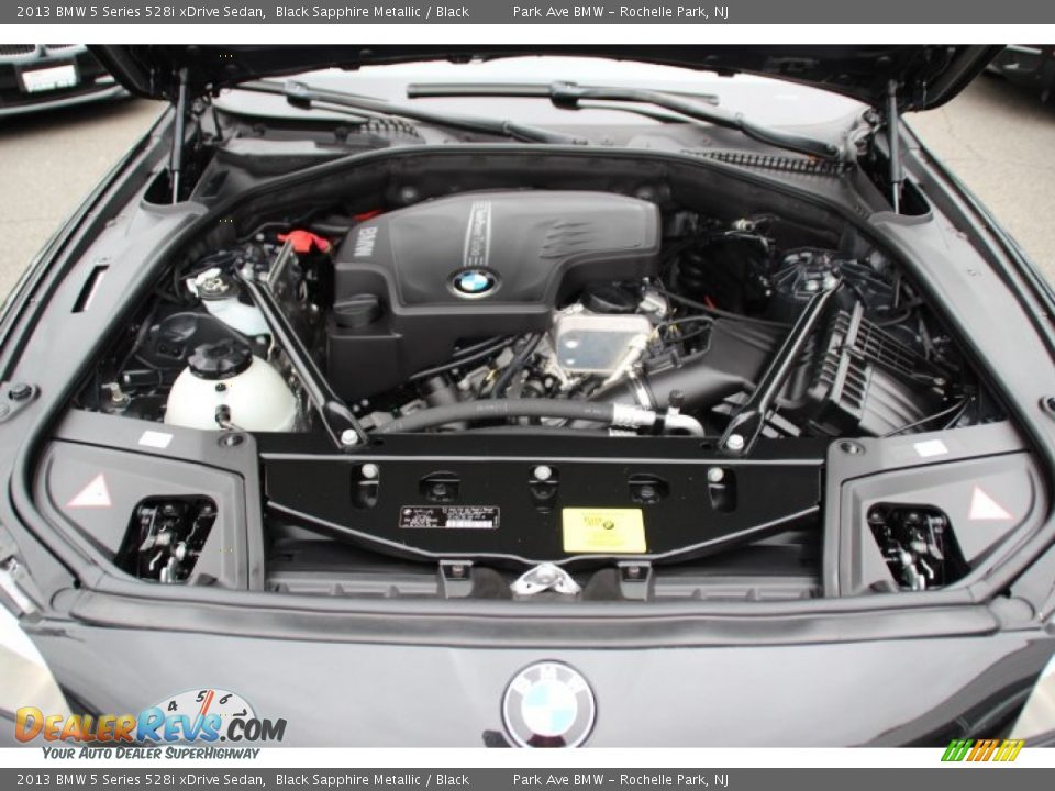 2013 BMW 5 Series 528i xDrive Sedan Black Sapphire Metallic / Black Photo #29