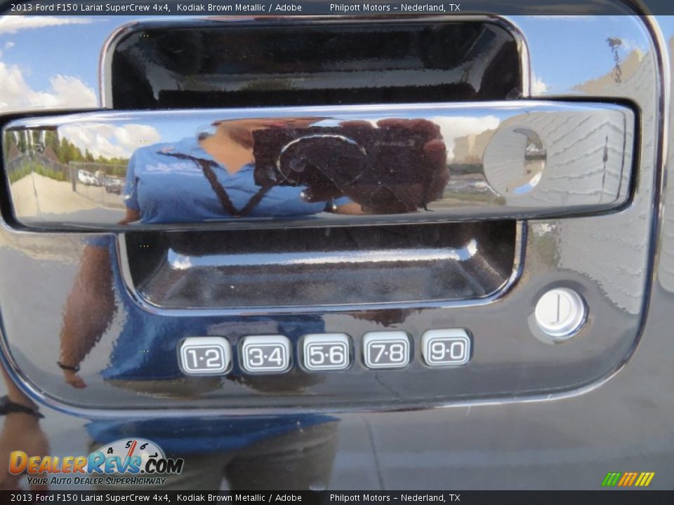 2013 Ford F150 Lariat SuperCrew 4x4 Kodiak Brown Metallic / Adobe Photo #16
