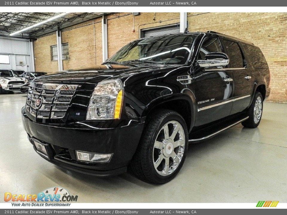 Front 3/4 View of 2011 Cadillac Escalade ESV Premium AWD Photo #1