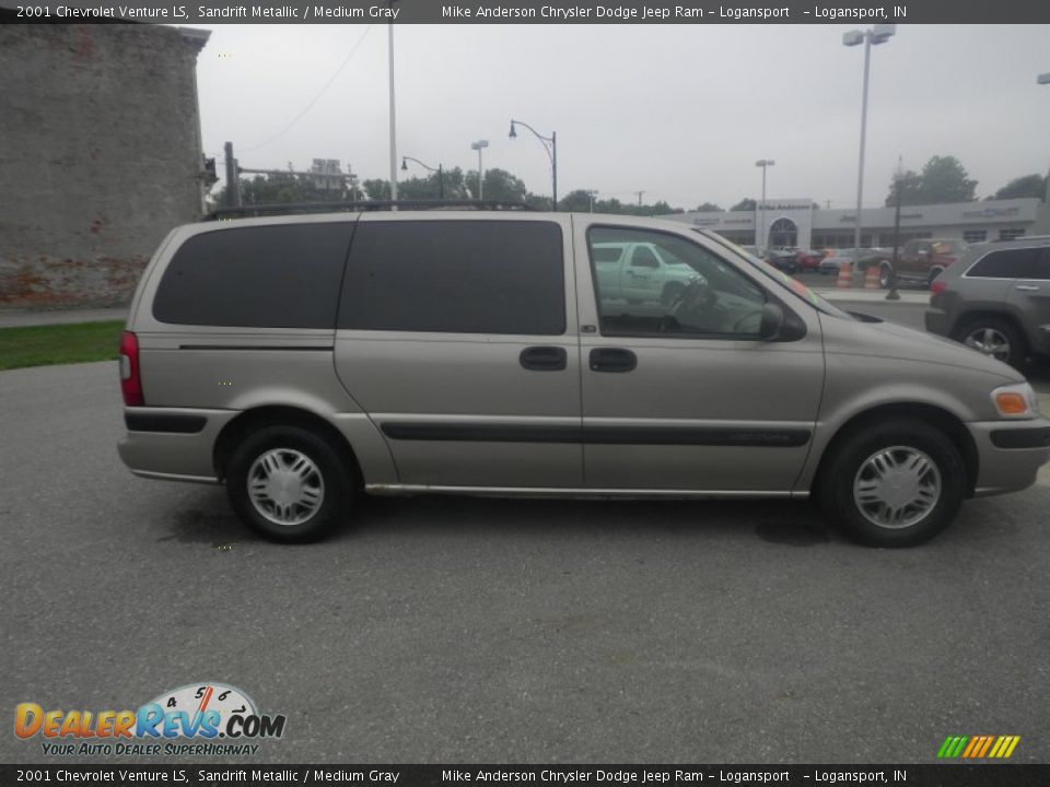 2001 Chevrolet Venture LS Sandrift Metallic / Medium Gray Photo #2