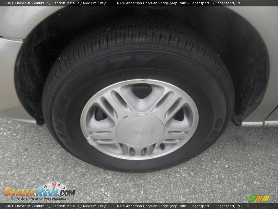 2001 Chevrolet Venture LS Sandrift Metallic / Medium Gray Photo #10