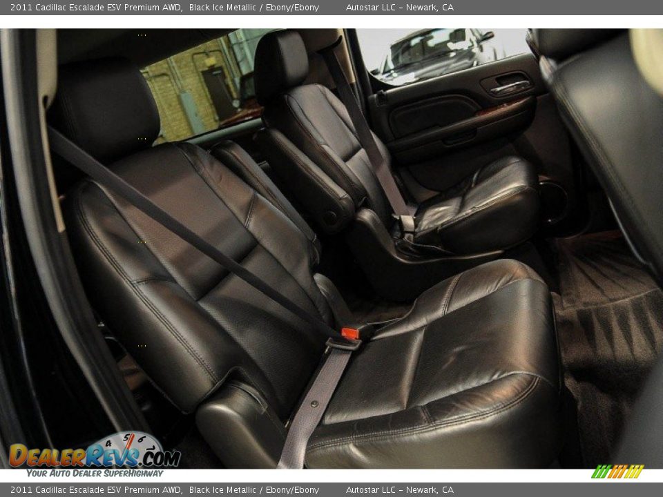 2011 Cadillac Escalade ESV Premium AWD Black Ice Metallic / Ebony/Ebony Photo #15