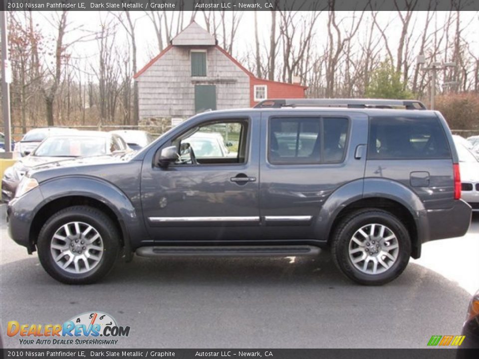 2010 Nissan Pathfinder LE Dark Slate Metallic / Graphite Photo #4