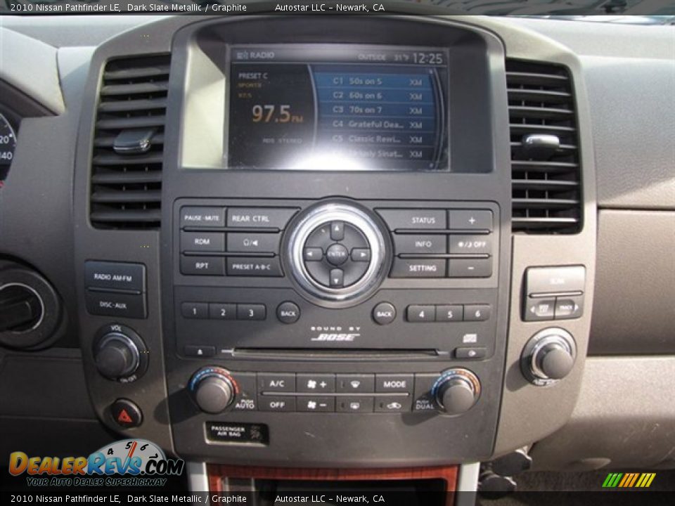 2010 Nissan Pathfinder LE Dark Slate Metallic / Graphite Photo #7