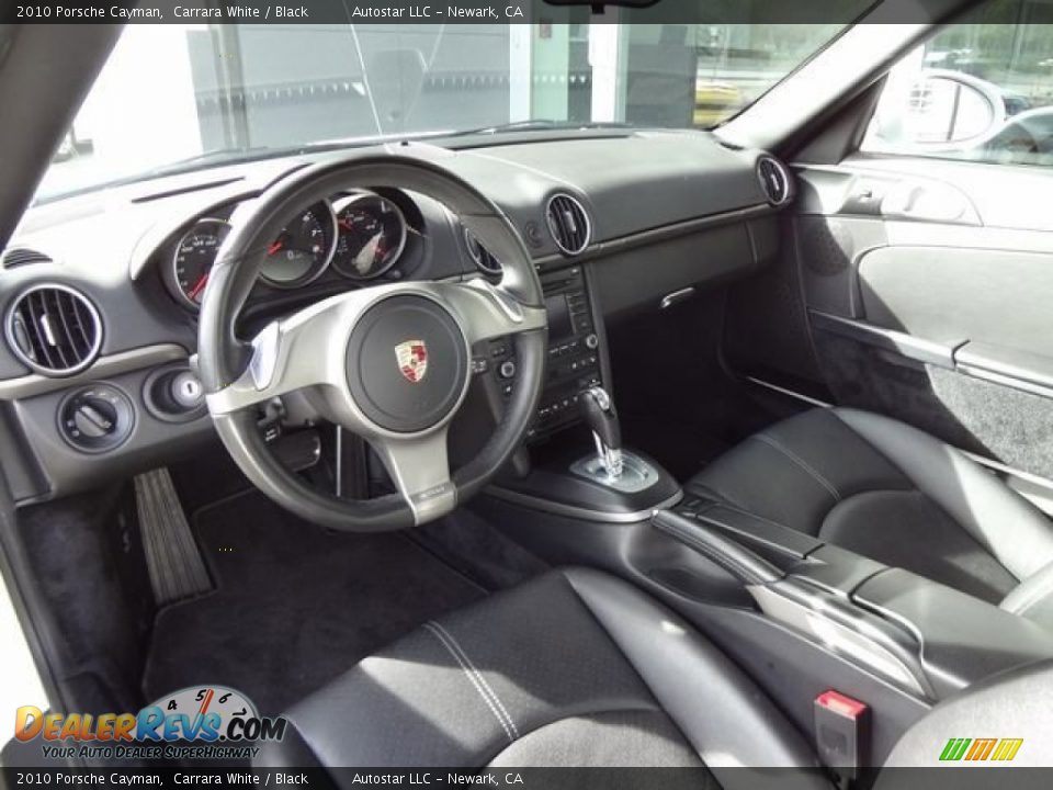 Black Interior - 2010 Porsche Cayman  Photo #7