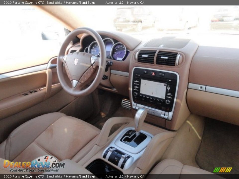 Dashboard of 2010 Porsche Cayenne GTS Photo #7
