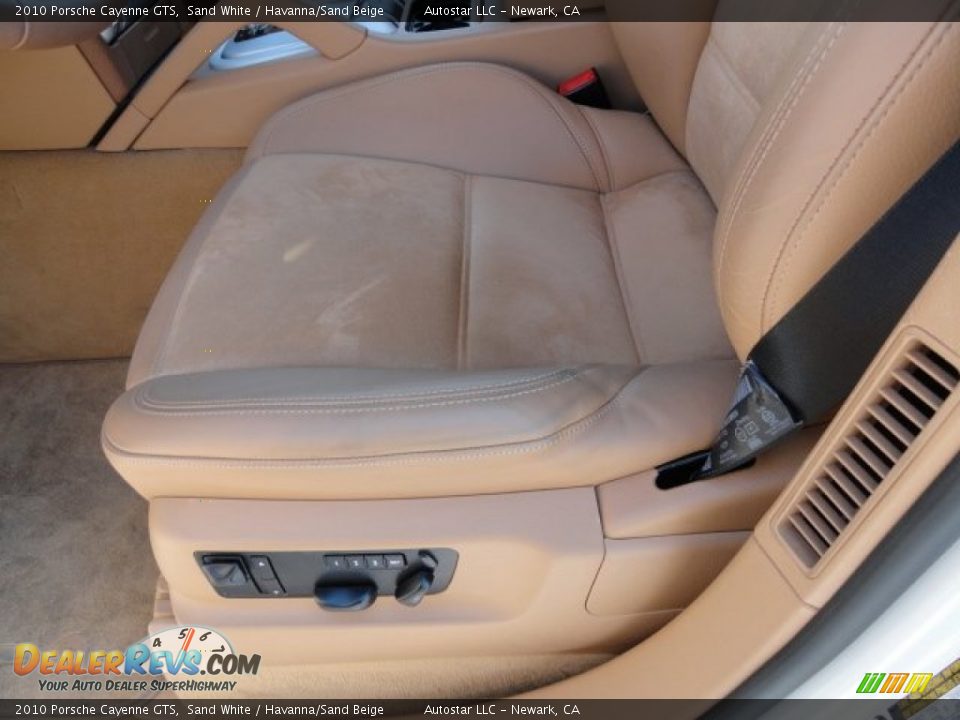 Front Seat of 2010 Porsche Cayenne GTS Photo #10