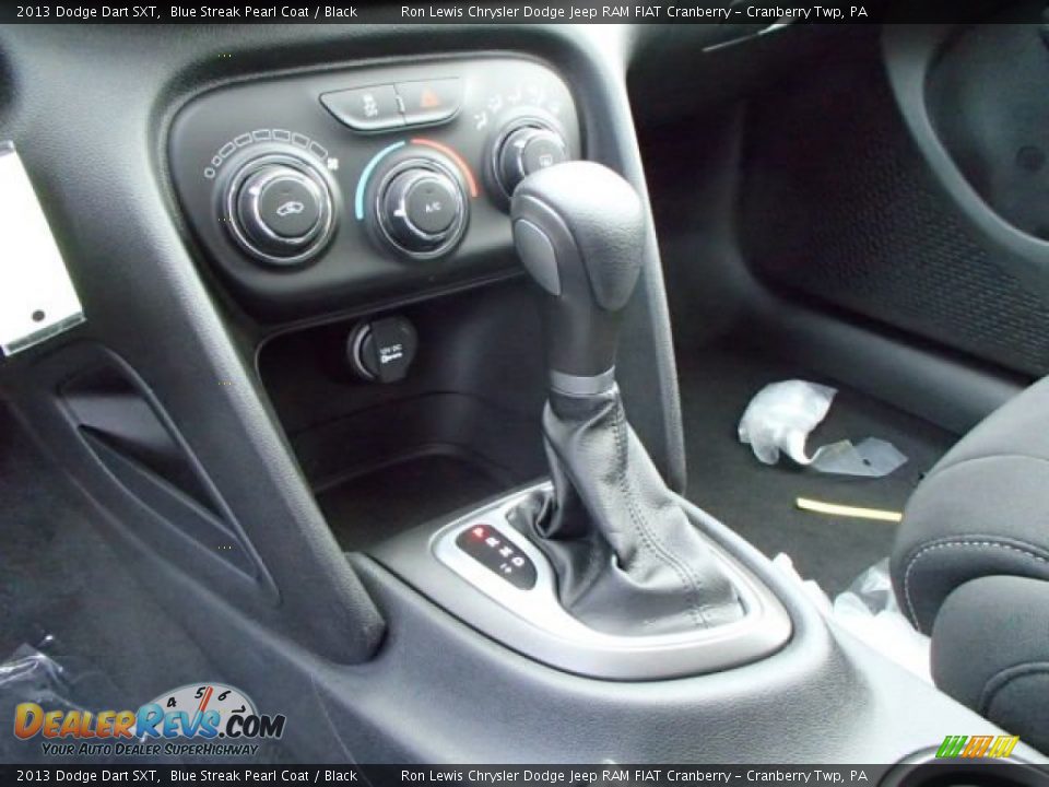 2013 Dodge Dart SXT Blue Streak Pearl Coat / Black Photo #17