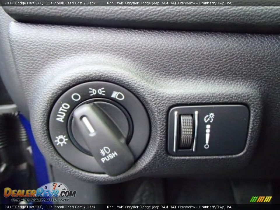 2013 Dodge Dart SXT Blue Streak Pearl Coat / Black Photo #19
