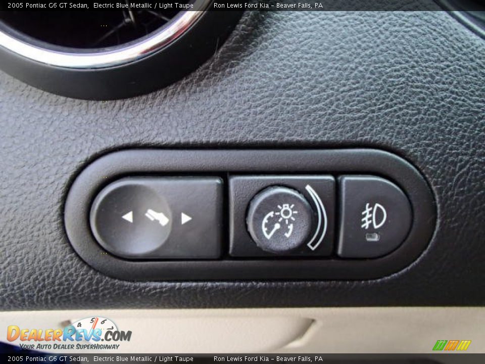 2005 Pontiac G6 GT Sedan Electric Blue Metallic / Light Taupe Photo #15