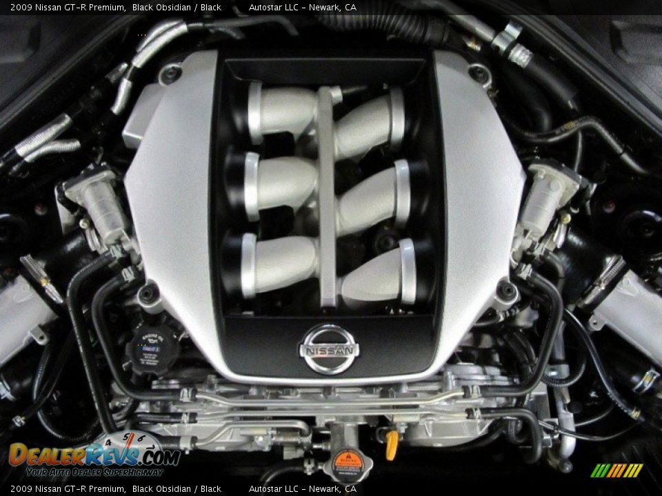 2009 Nissan GT-R Premium Black Obsidian / Black Photo #9