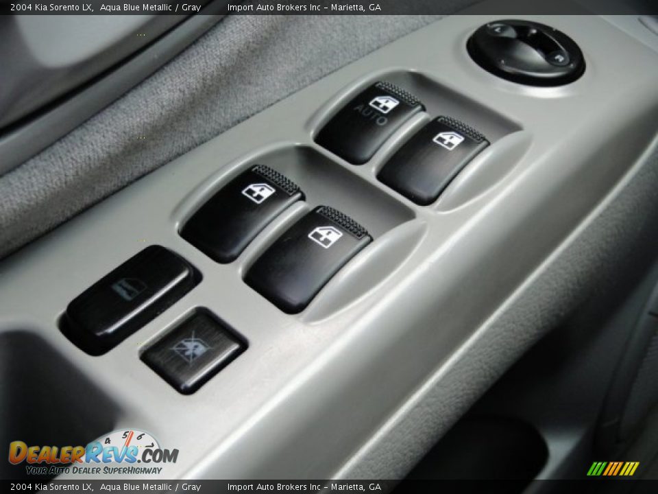 2004 Kia Sorento LX Aqua Blue Metallic / Gray Photo #32