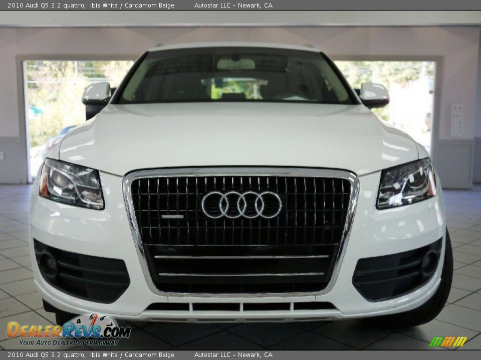 2010 Audi Q5 3.2 quattro Ibis White / Cardamom Beige Photo #1