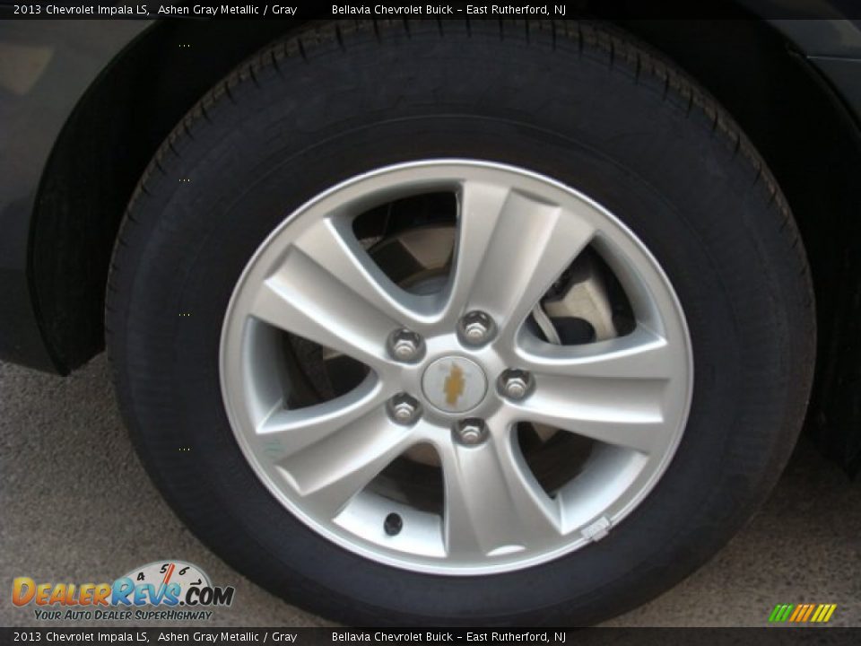 2013 Chevrolet Impala LS Ashen Gray Metallic / Gray Photo #14