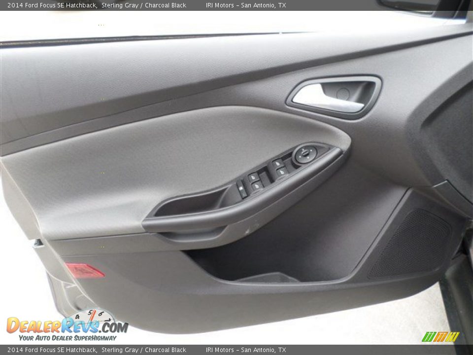2014 Ford Focus SE Hatchback Sterling Gray / Charcoal Black Photo #20