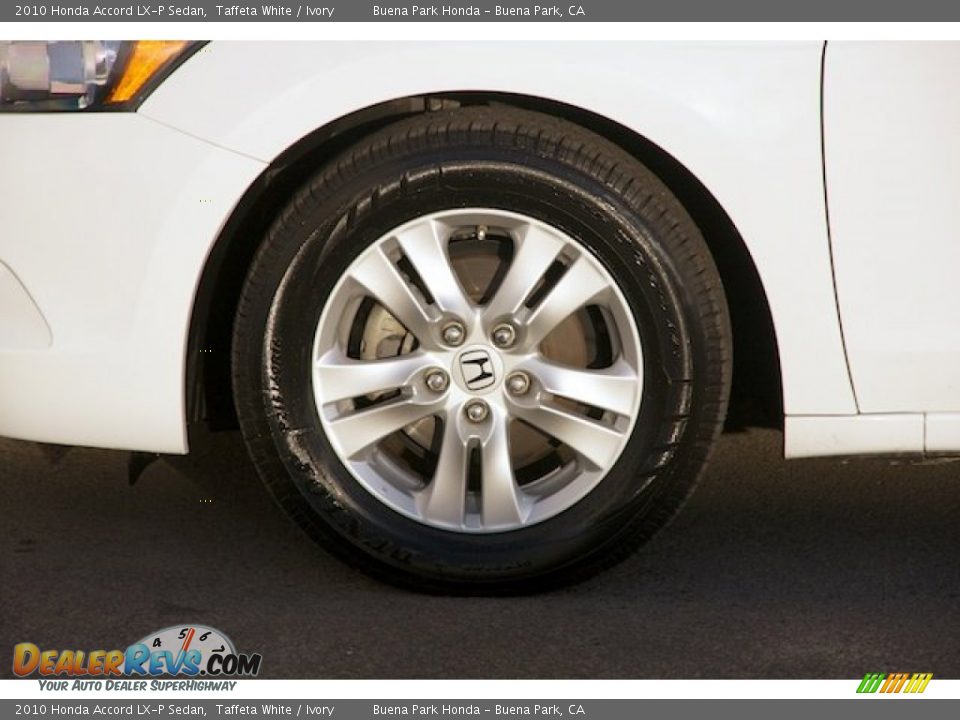 2010 Honda Accord LX-P Sedan Taffeta White / Ivory Photo #28