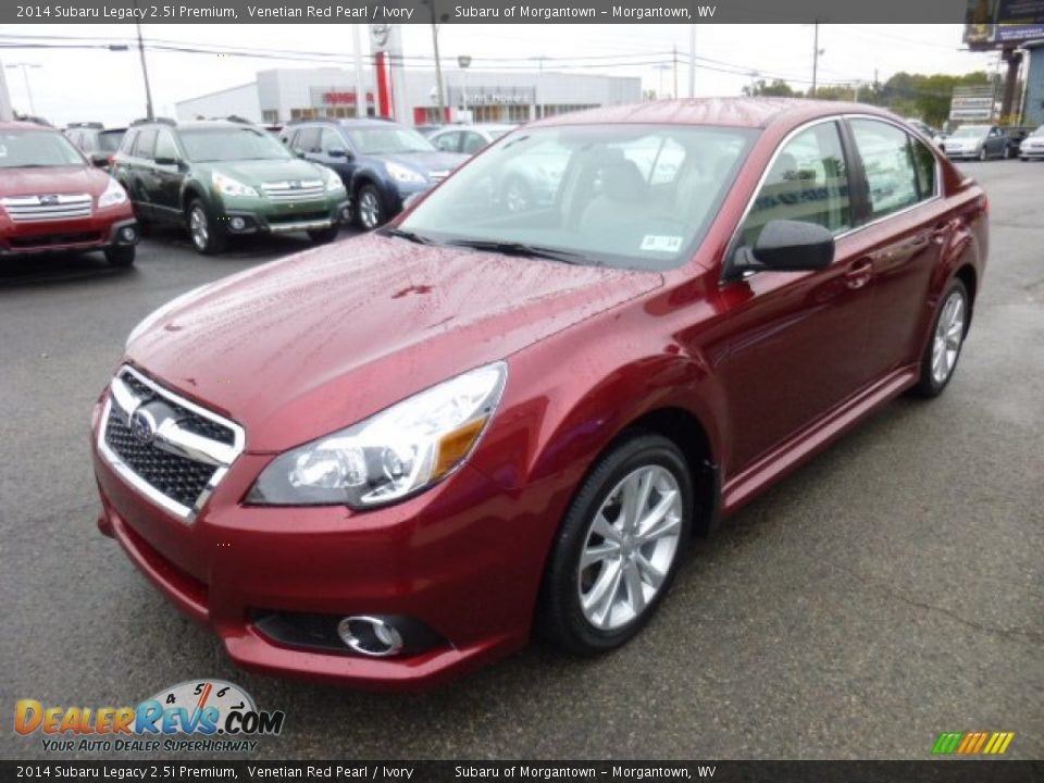 Front 3/4 View of 2014 Subaru Legacy 2.5i Premium Photo #3