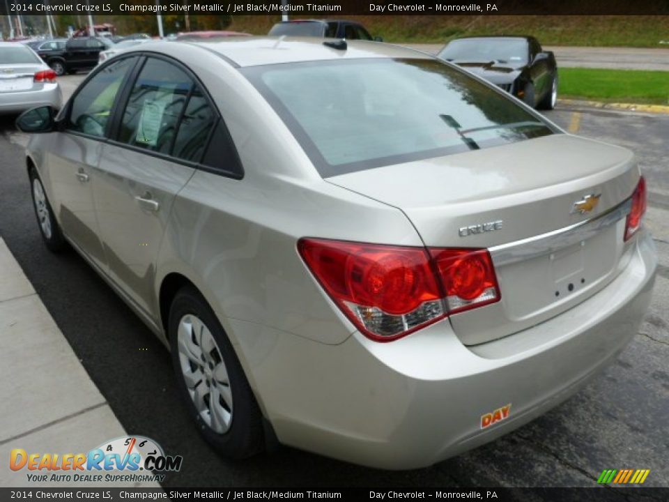 2014 Chevrolet Cruze LS Champagne Silver Metallic / Jet Black/Medium Titanium Photo #7