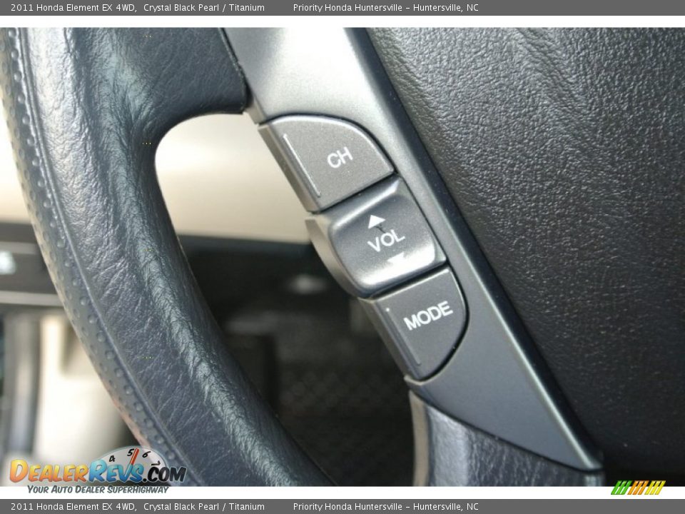 2011 Honda Element EX 4WD Crystal Black Pearl / Titanium Photo #16