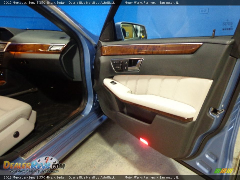 2012 Mercedes-Benz E 350 4Matic Sedan Quartz Blue Metallic / Ash/Black Photo #31