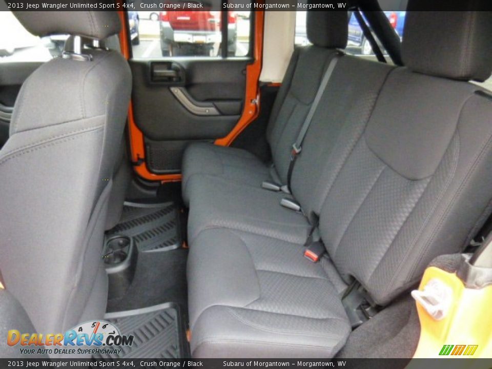 2013 Jeep Wrangler Unlimited Sport S 4x4 Crush Orange / Black Photo #5