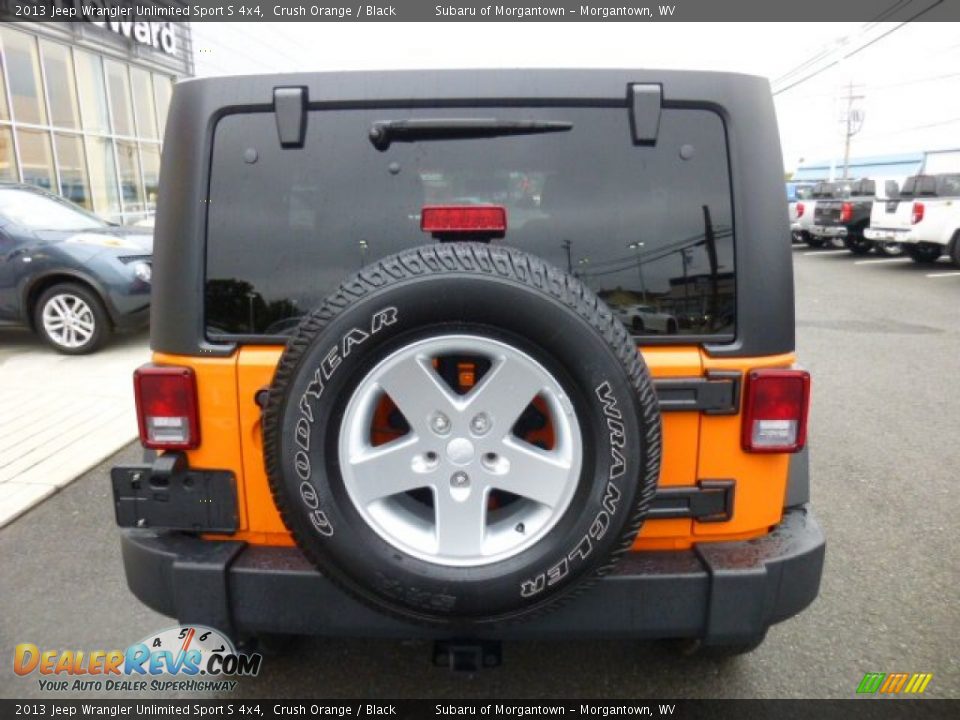 2013 Jeep Wrangler Unlimited Sport S 4x4 Crush Orange / Black Photo #10
