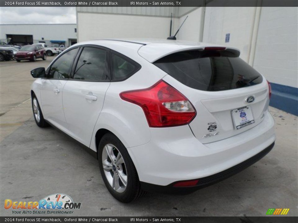 2014 Ford Focus SE Hatchback Oxford White / Charcoal Black Photo #3
